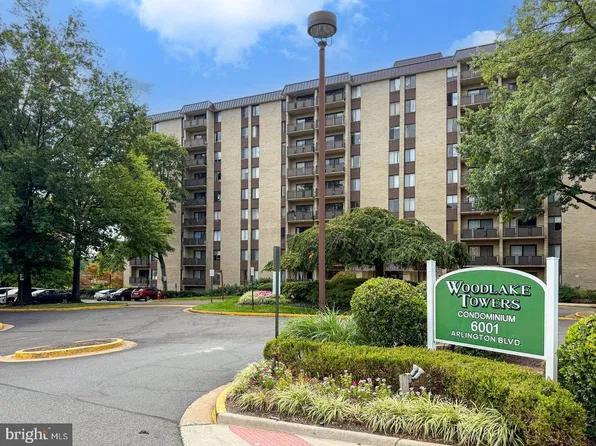 6001 Arlington Blvd APT 408, Falls Church, VA 22044
