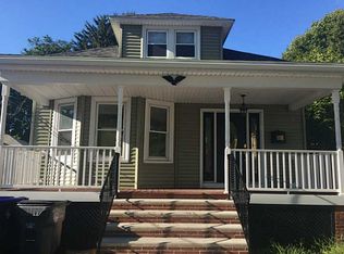 209 Sinclair Ave, Providence, RI 02905