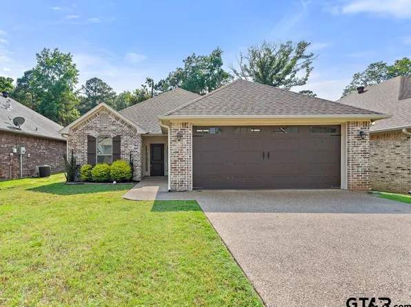 241 Ron Boyett St, White Oak, TX 75693