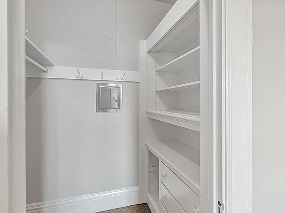 5th image of 1111 Pine St APT 108