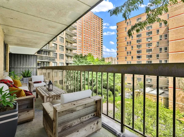 138-35 Elder Avenue image 25 of 27