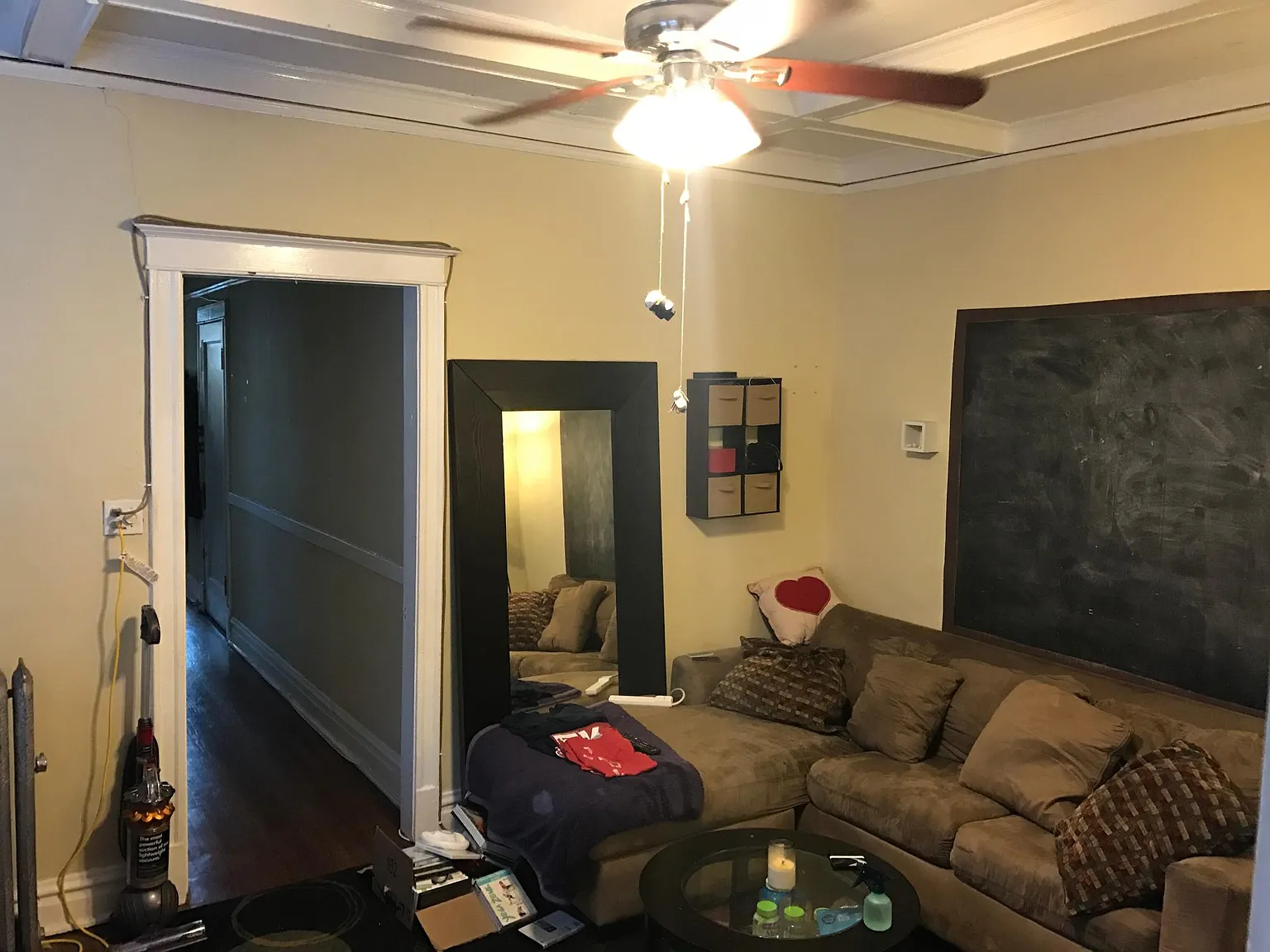 1 bed, 1000 sqft, $1,600 — Photo 4