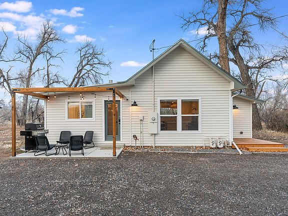 4th image of 2417 N Overland Trl