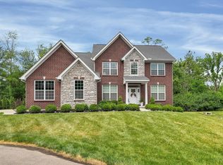 10153 Zig Zag Rd, Blue Ash, OH 45242