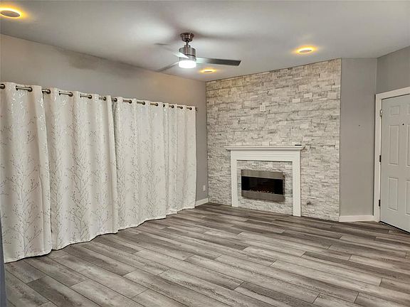 4th image of 6500 Harbor Town Dr APT 2608