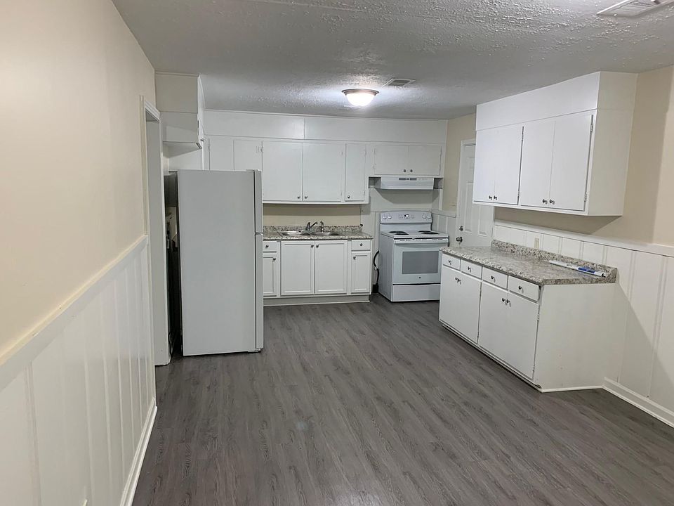 2815 Tara Rd, Jackson, MS 39212 Zillow