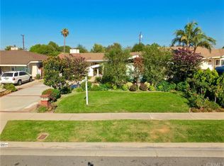 4426 Clubhouse Dr, Lakewood, CA 90712