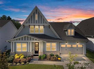 2034 Garden Terrace Cir, Waxhaw, NC 28173