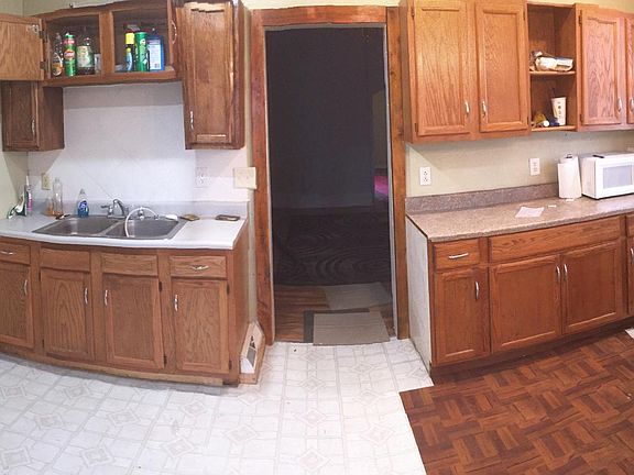 kitchen as u enter rear patio