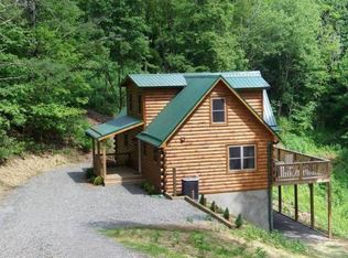 137 Split Rail Ln, Blowing Rock, NC 28605
