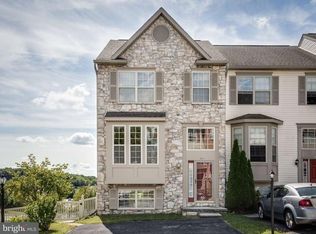 1260 Wanda Dr, Hanover, PA 17331