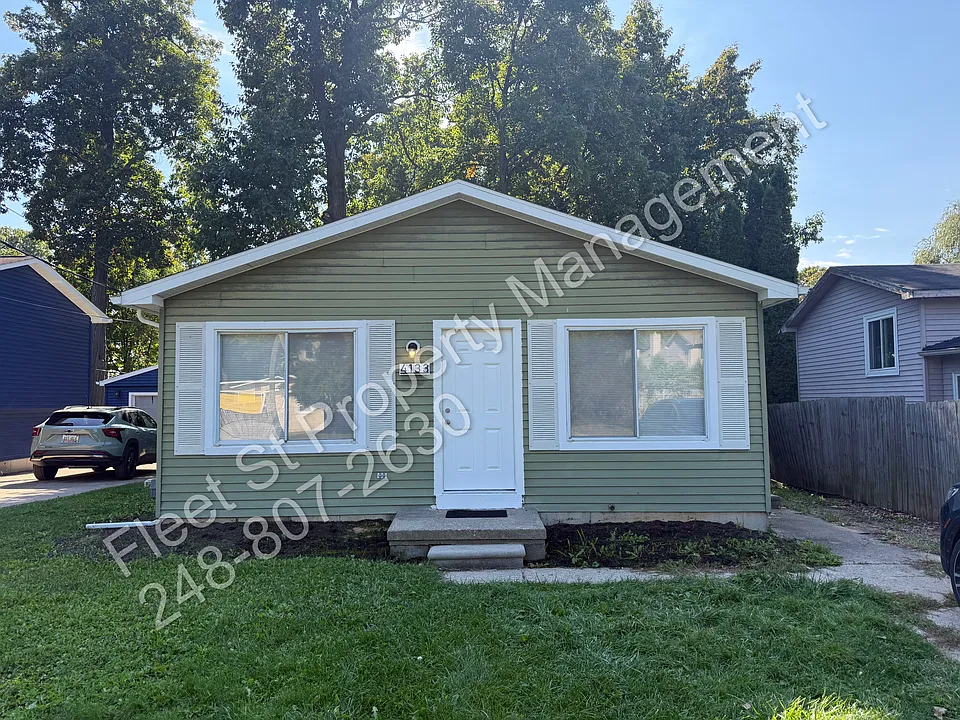 4133 Chenlot Ln