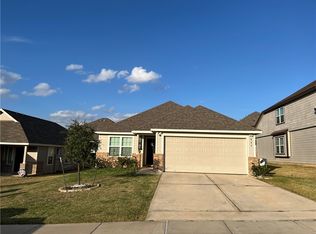993 Crossing Dr, Bryan, TX 77803