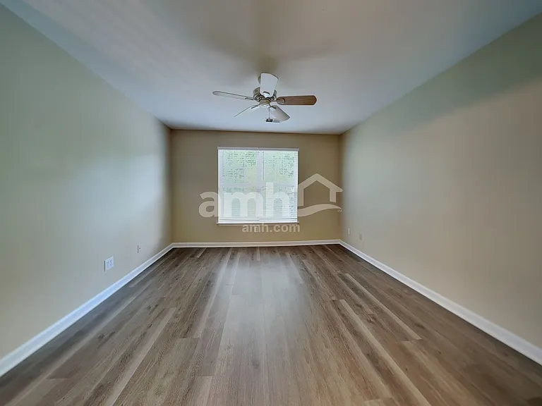 3907 Gisbourne Dr — Photo 12
