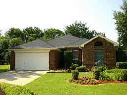 2nd image of 3402 Huntington Dr