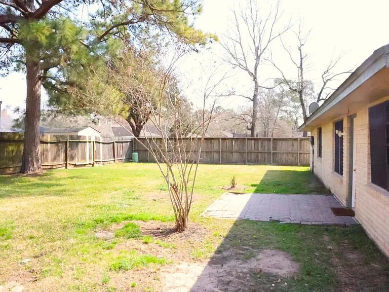 2327 Shadbury Ct — Photo 41