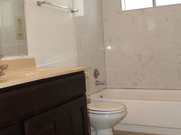 4th image of 16312 Saratoga St #5918615