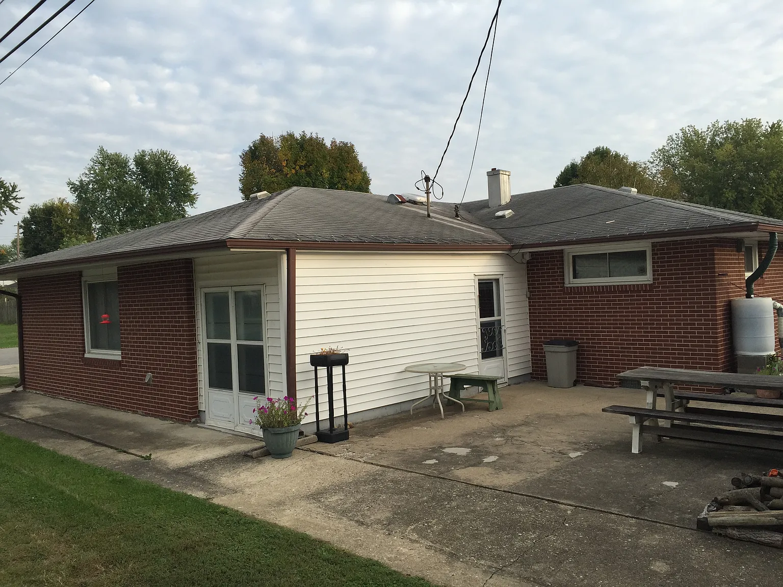 660 S. Harriet Street photo 1