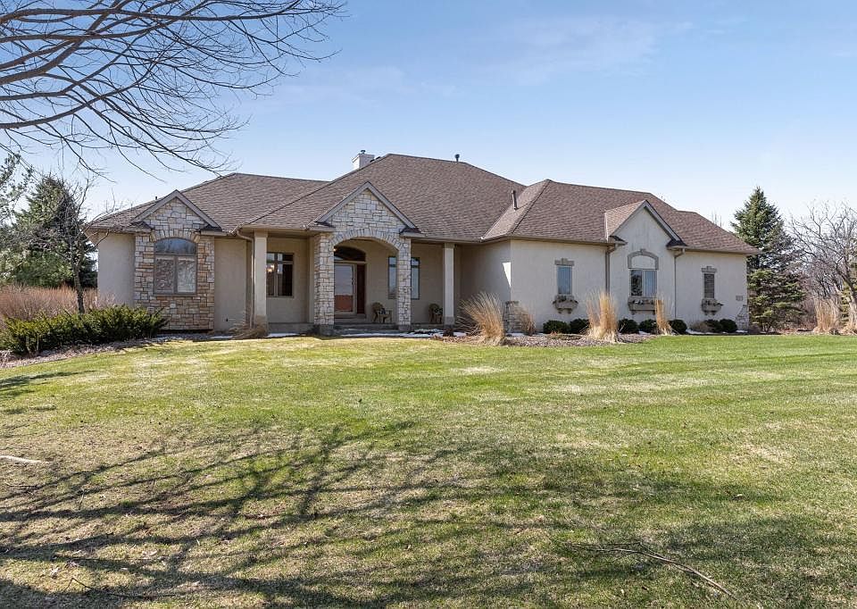 1st image of 1513 Ivory Ct N