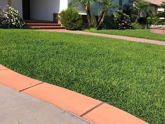 3rd image of 1324 E Merced Ave