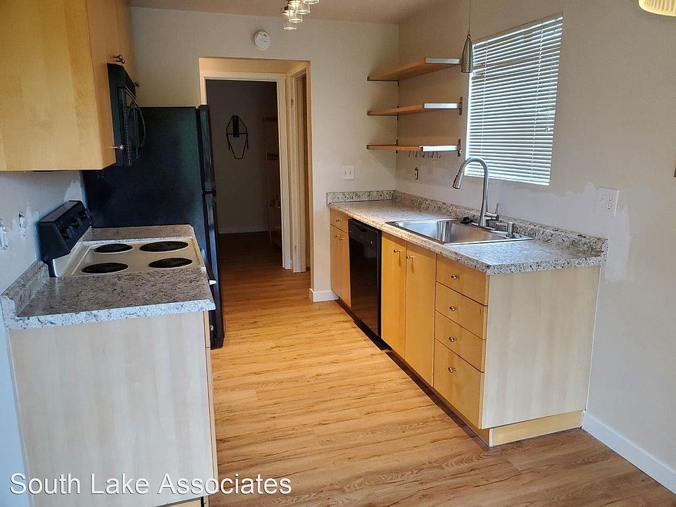 1st image of 13217 35th Ave NE #C