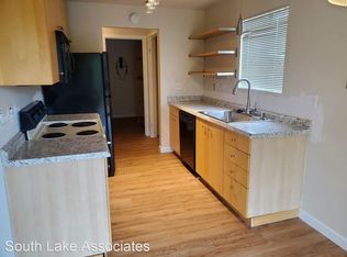 13217 35th Ave NE #C, Seattle, WA 98125