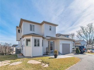 17 Whalers Point #17, East Haven, CT 06512