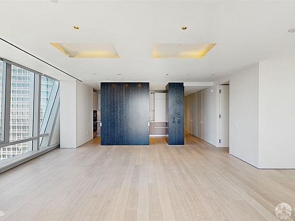 5th image of 181 Fremont St Unit 58D