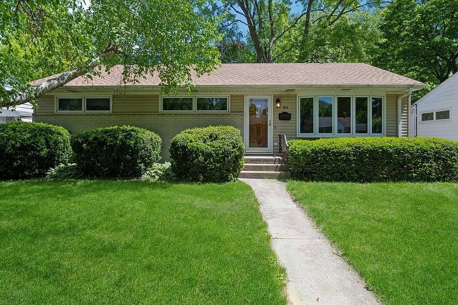 1st image of 524 Ames St