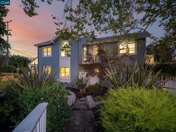 33 Altamount Dr, Orinda, CA 94563