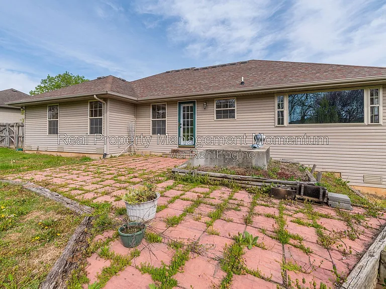 732 E Gallup Hill Rd — Photo 18