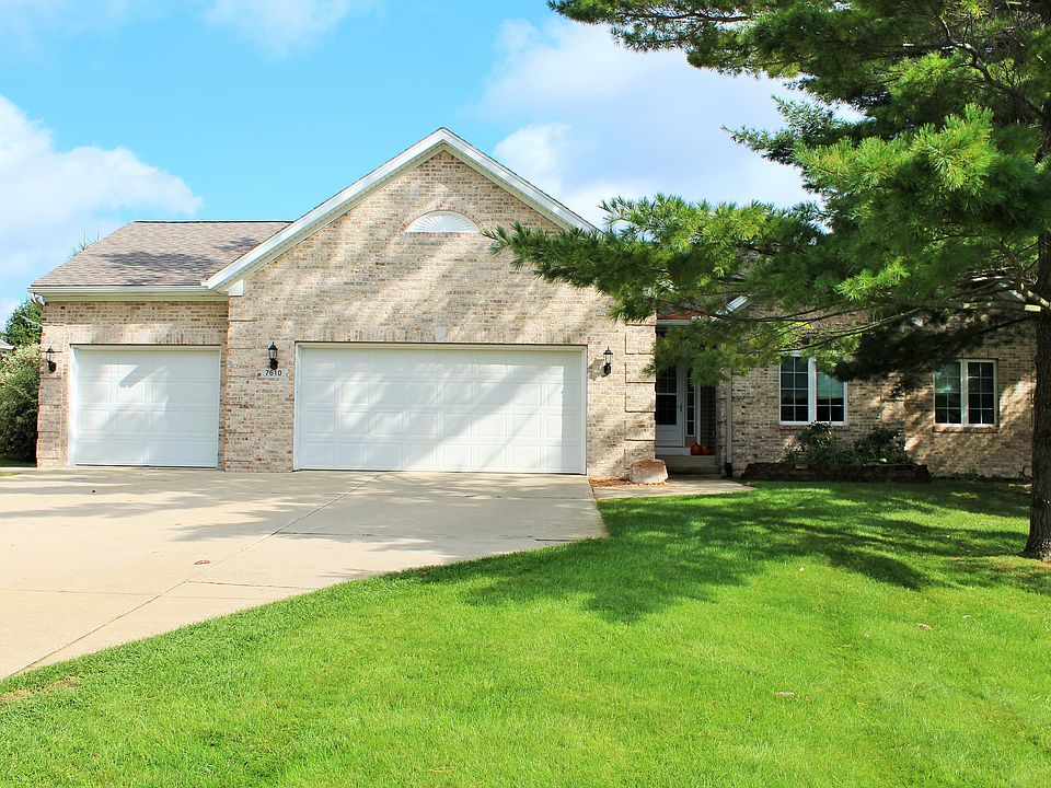 1st image of 7610 Hidden Lake Dr