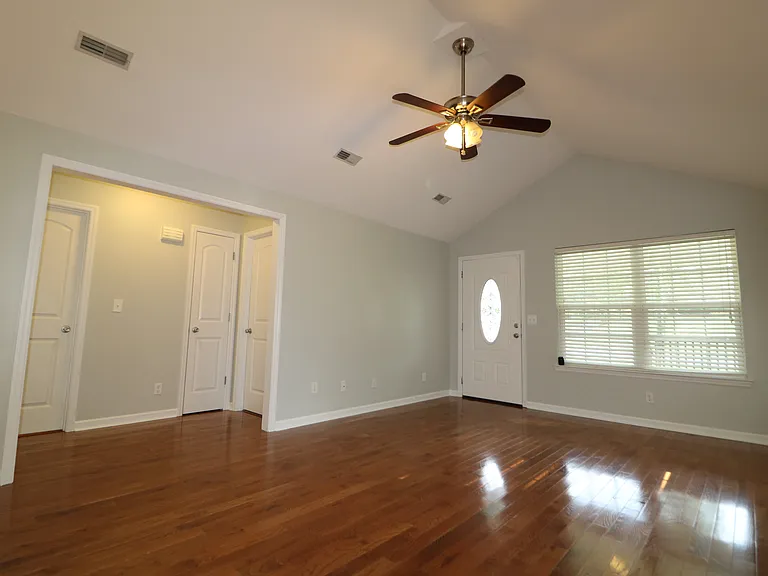 211 Martin Rd — Photo 16