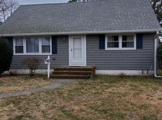 563 Prospect Ave, Spring Lake, NJ 07762