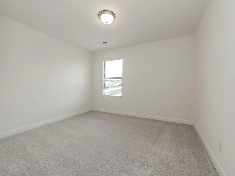 2018 Poplar Ridge Dr — Photo 25