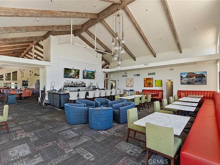 8 Valencia Dr — Photo 20