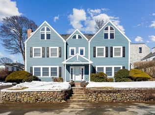 10 Redstone Ln, Marblehead, MA 01945