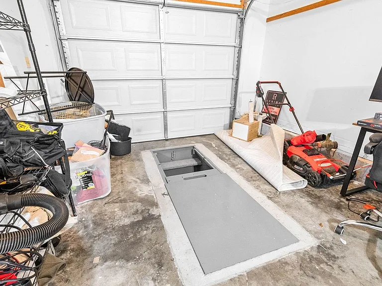 3231 Tabby Dr — Photo 47