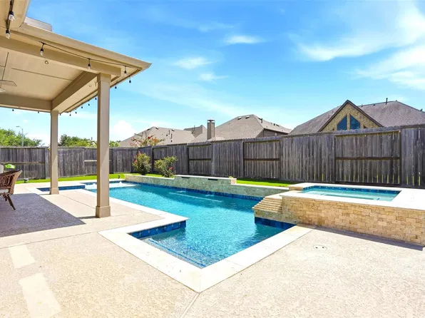 30626 Morning Dove Dr, Brookshire, TX 77423