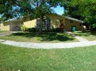 19270 SW 92nd Rd, Cutler Bay, FL 33157