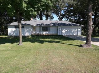 405 Heritage Dr, Sartell, MN 56377