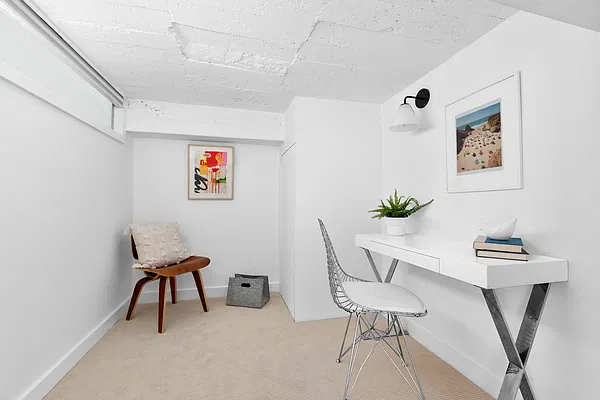 Sold by Compass | media 15