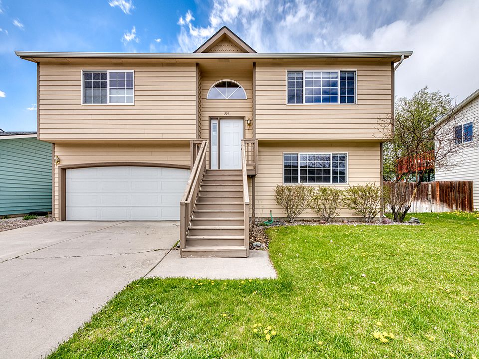 1st image of 219 Lake Side Dr