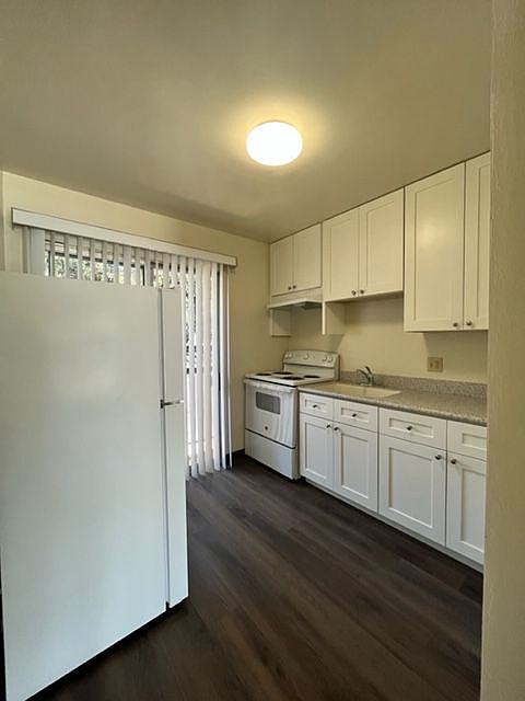 2nd image of 7840 Hanna St APT D