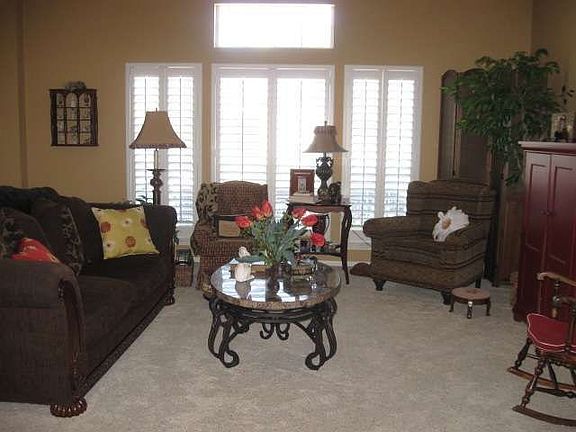 3rd image of 3635 Briar Creek Dr