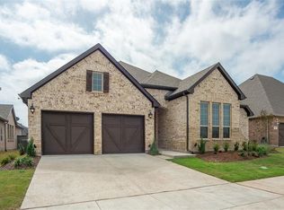 816 Fireside Dr, Aubrey, TX 76227