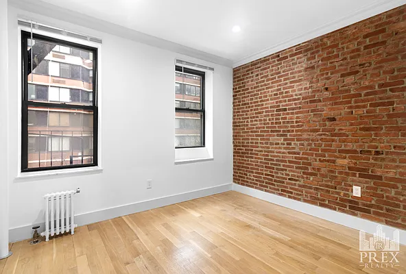 Bedroom, photo 2