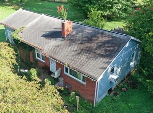 11002 McKinney Rd, Mascot, TN 37806