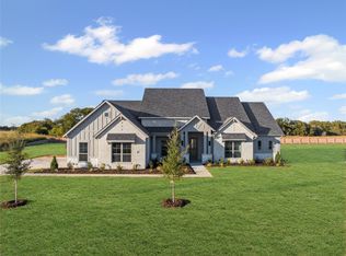 172 Liv Meadow Way, Waxahachie, TX 75165