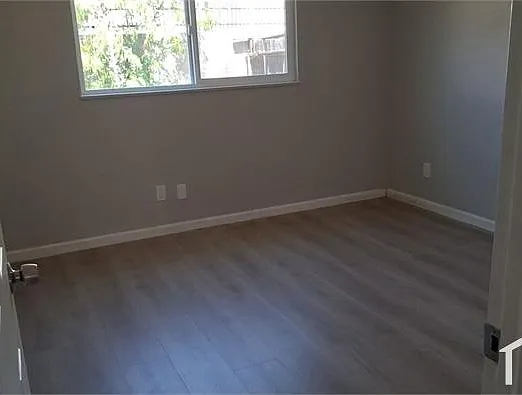 2 bed, 1000 sqft, $1,750 — Photo 3